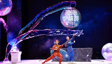 Bubble Show in Space