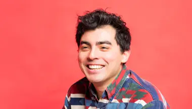 Pretty Thai for a White Guy